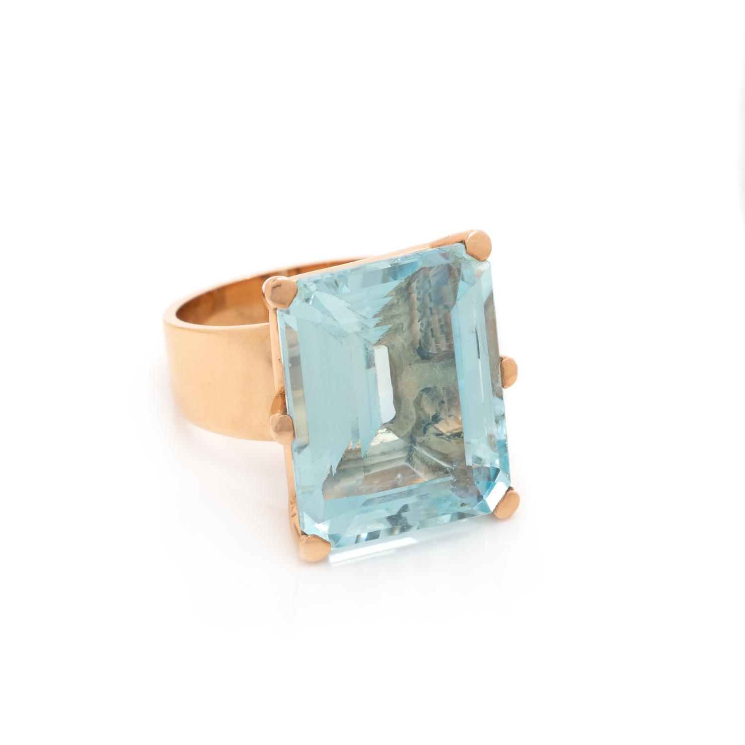 AQUAMARINE RING