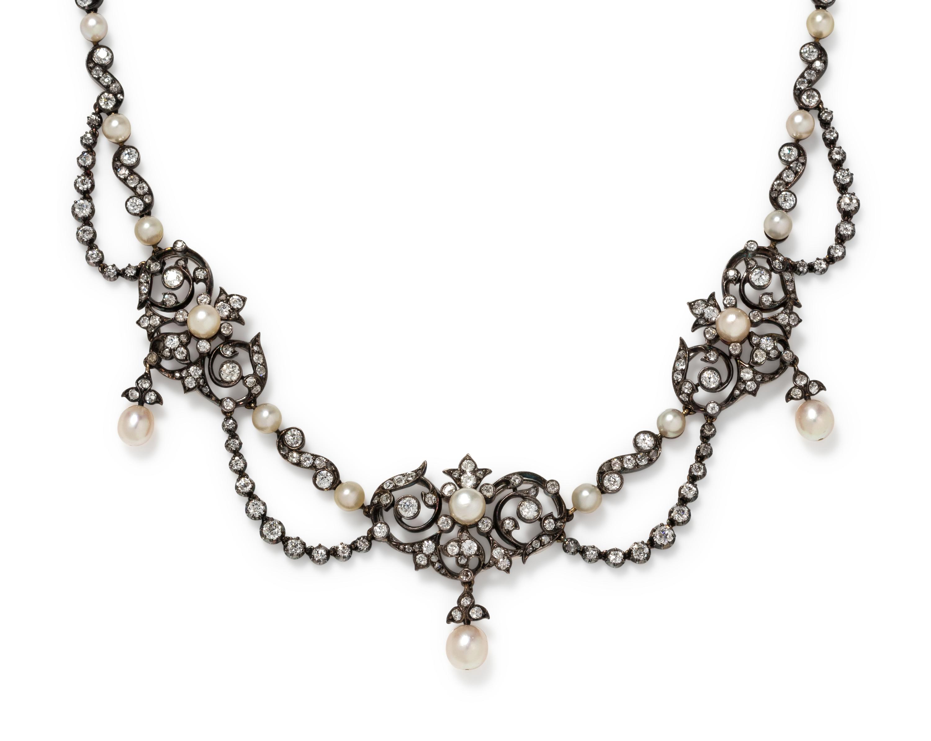 DIAMOND AND PEARL NECKLACE