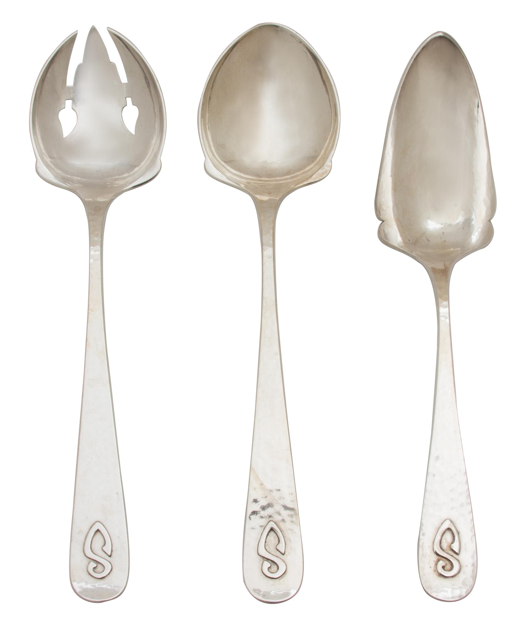 Three Arts & Crafts American Silver Hand Hammered Serving Pieces, Kalo Shop, Chicago, 20th Century, comprising a serving fork, serving