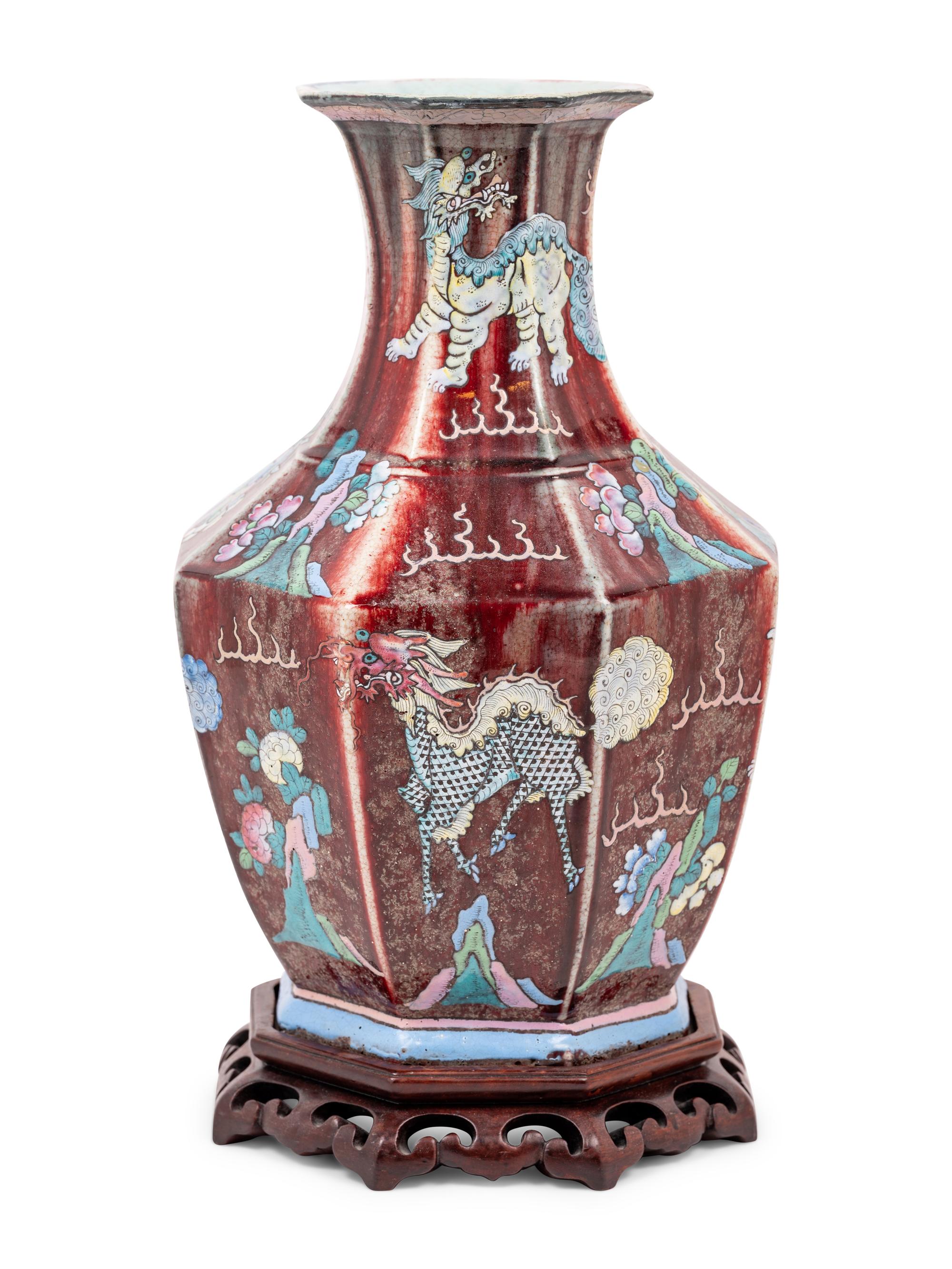 A Chinese Famille Rose Octagonal Porcelain Vase