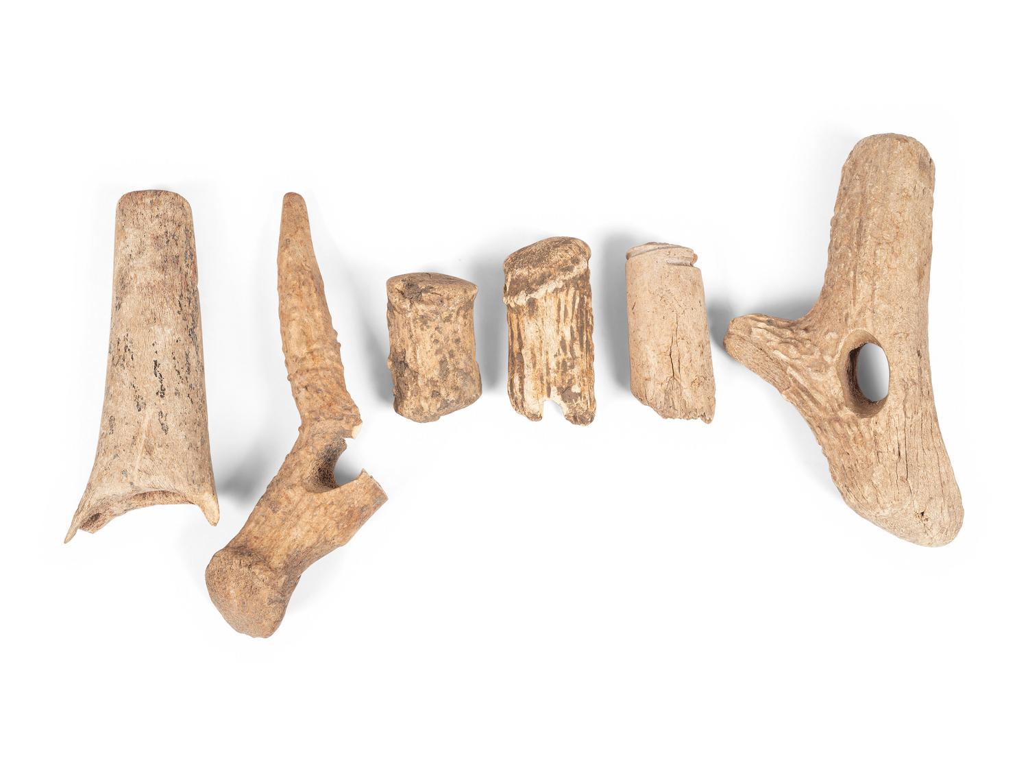 Antler Handles and Shaft Straighteners
