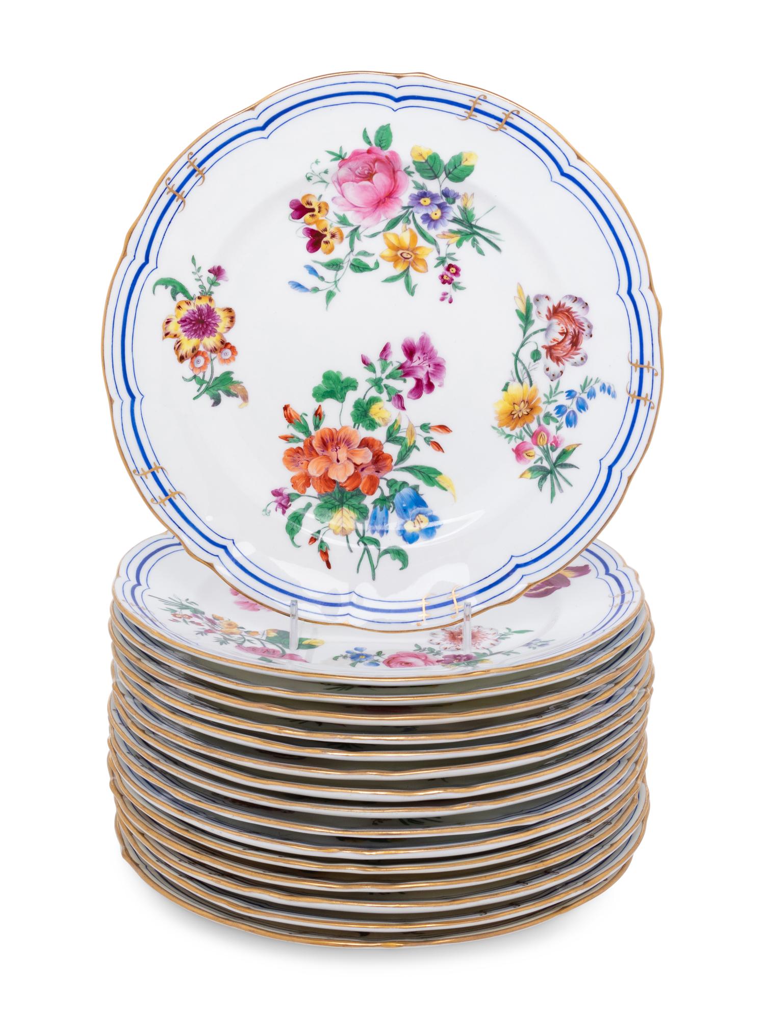 A Set of Sixteen Coalport Porcelain Plates