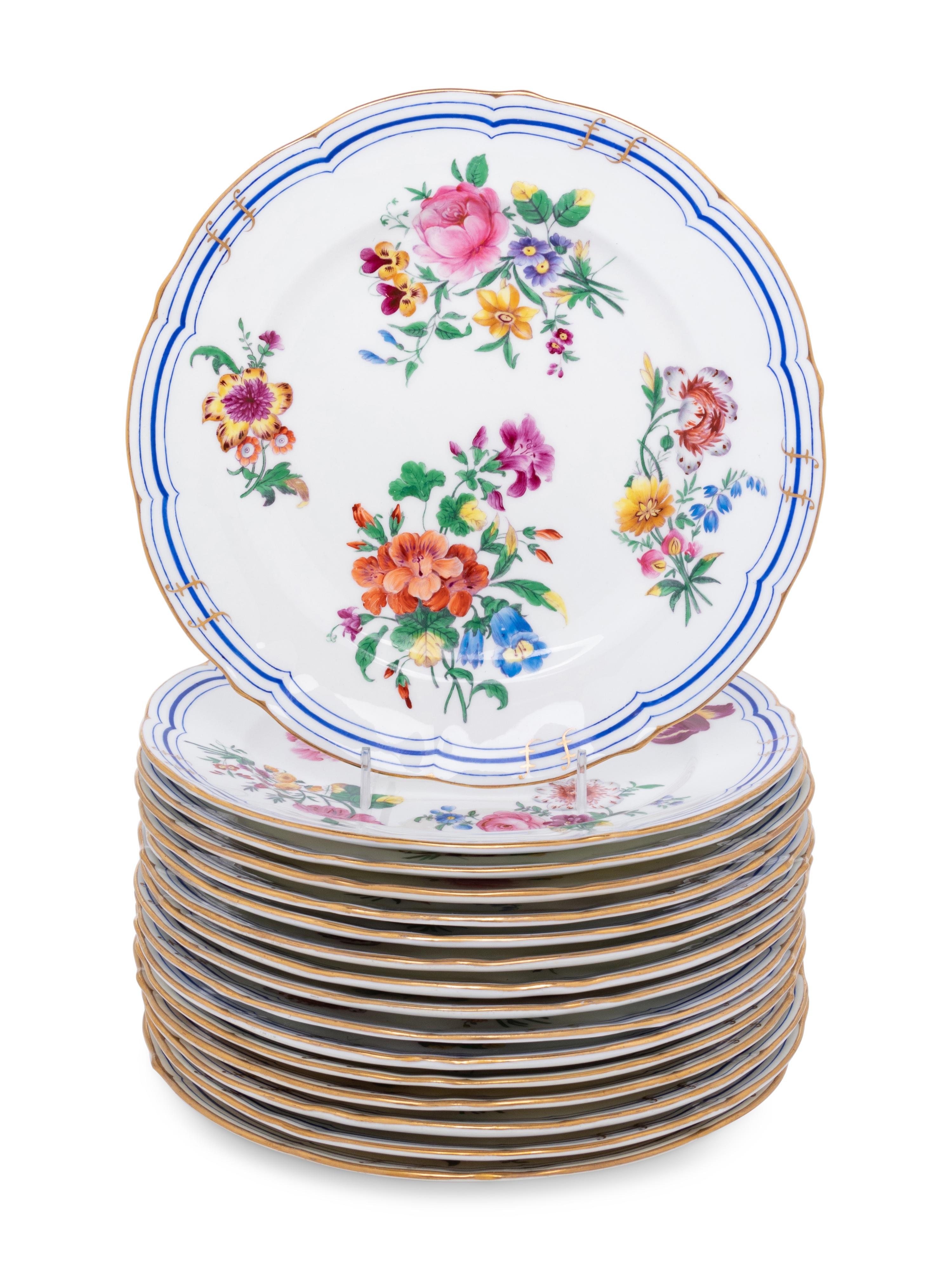A Set of Sixteen Coalport Porcelain Plates