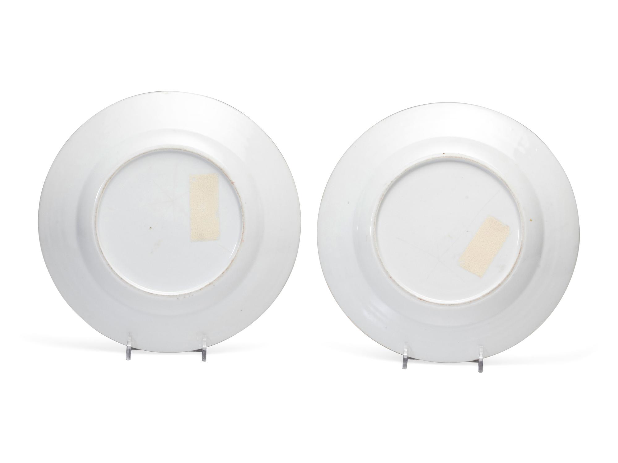 A Chinese Export Porcelain Bowl and Pair of Plates