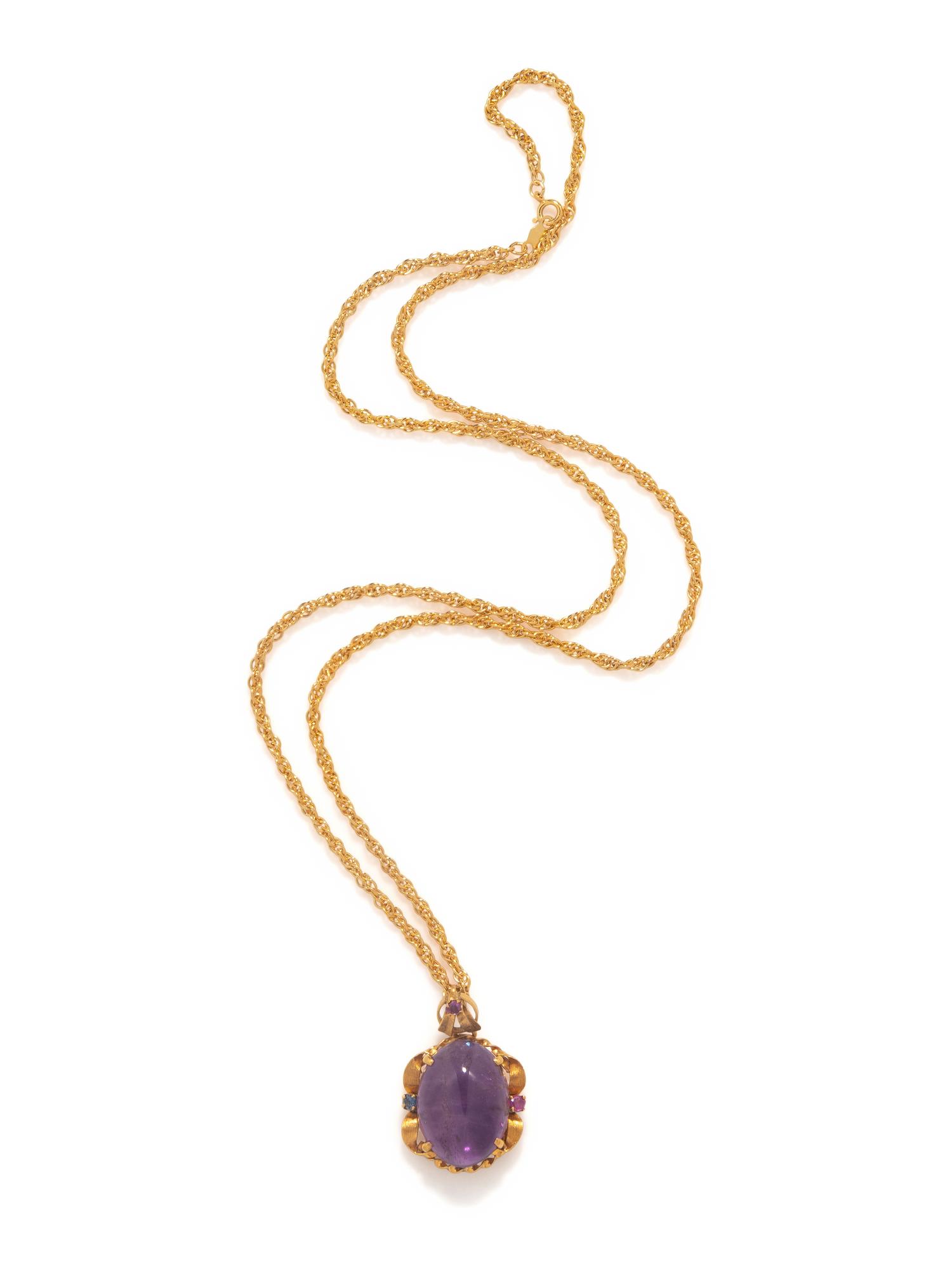 YELLOW GOLD AND AMETHYST PENDANT NECKLACE