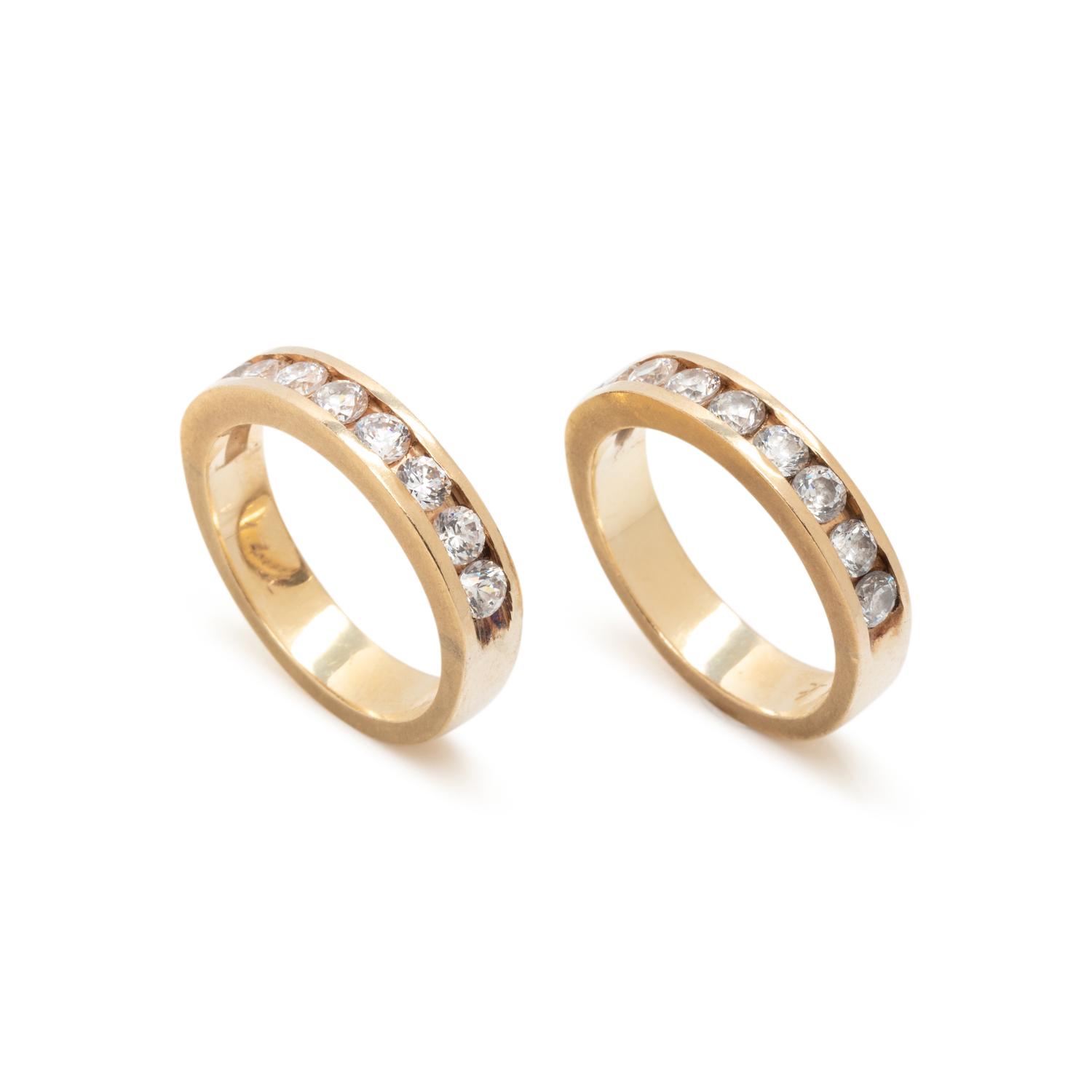 COLLECTION OF YELLOW GOLD AND DIAMOND RINGS