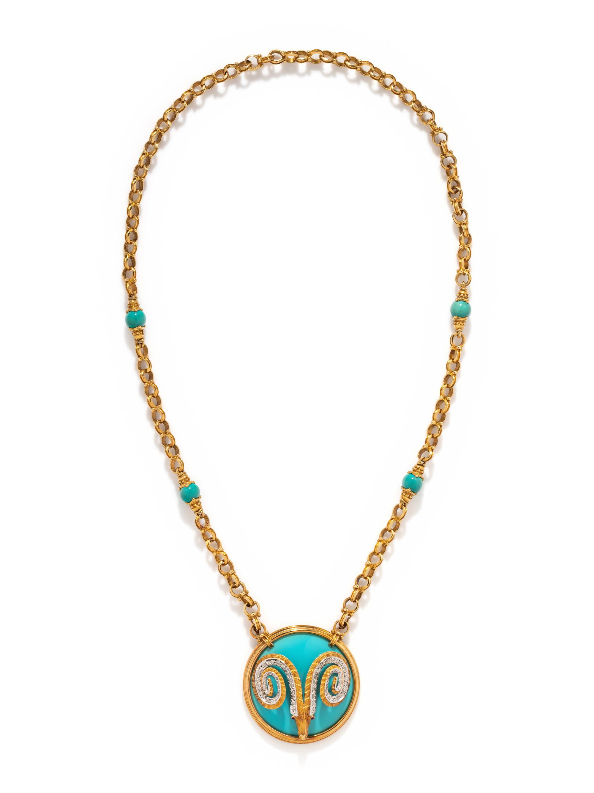 CONVERTIBLE YELLOW GOLD AND DIAMOND RAMS HEAD NECKLACE