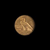 A United States 1915 Indian Head $2.50 Gold Coin