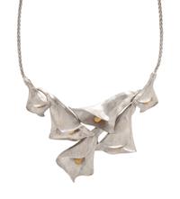 BUCCELLATI, BICOLOR GOLD CALLA LILY NECKLACE