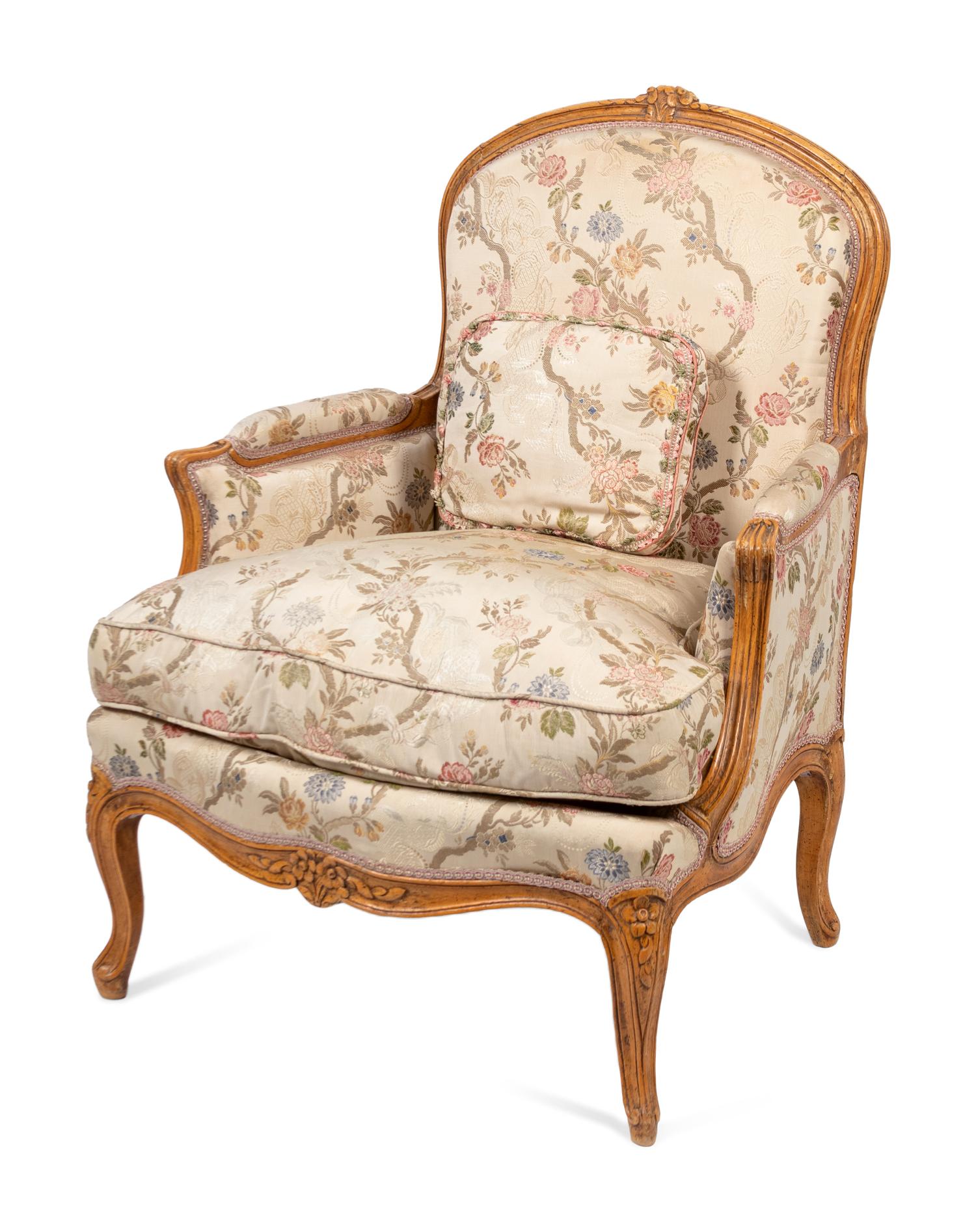 A Louis XV Style Bergeres à la Reine