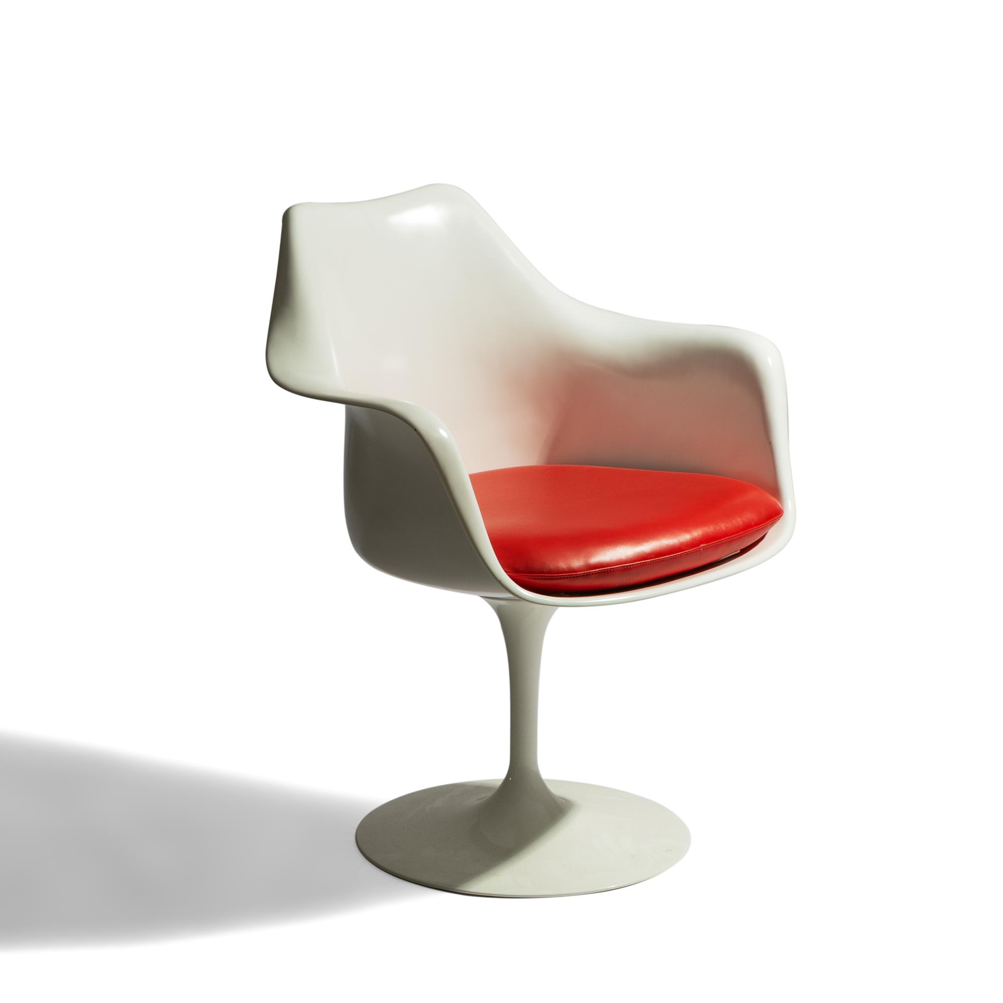 Tulip Armchair Knoll International