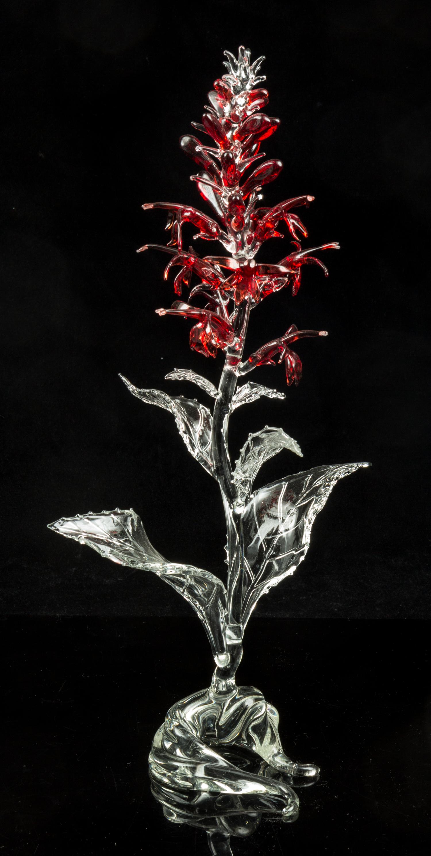 An American Studio Glass Sculpture, Ronnie Hughes (b. 1954) Height 16 1/2 inches.