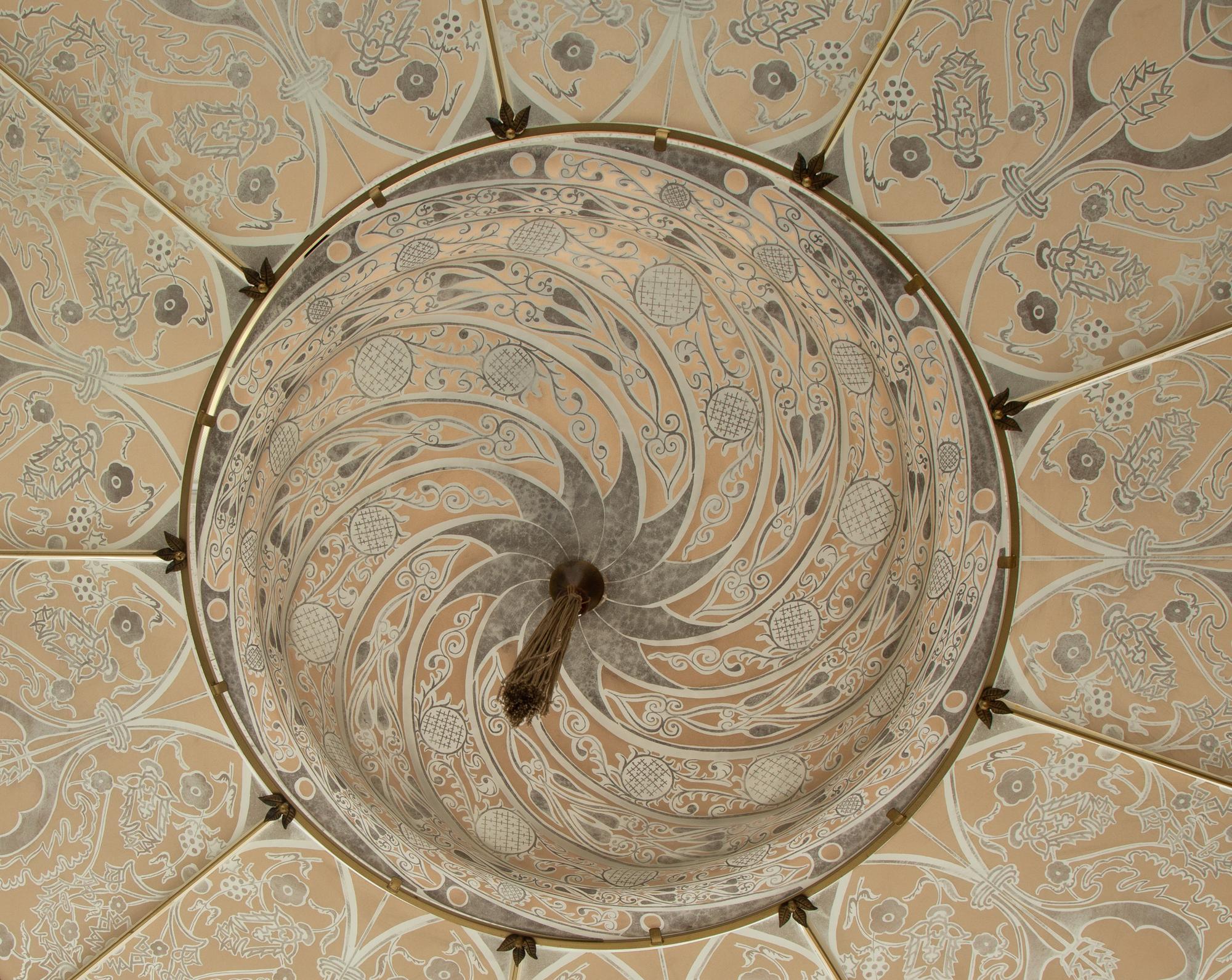 A Scudo Saraceno Silver Classic Glass Pendant by Mariano Fortuny for Venetia Studium