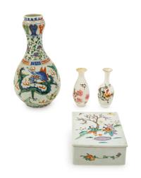 Four Chinese Famille Rose Articles