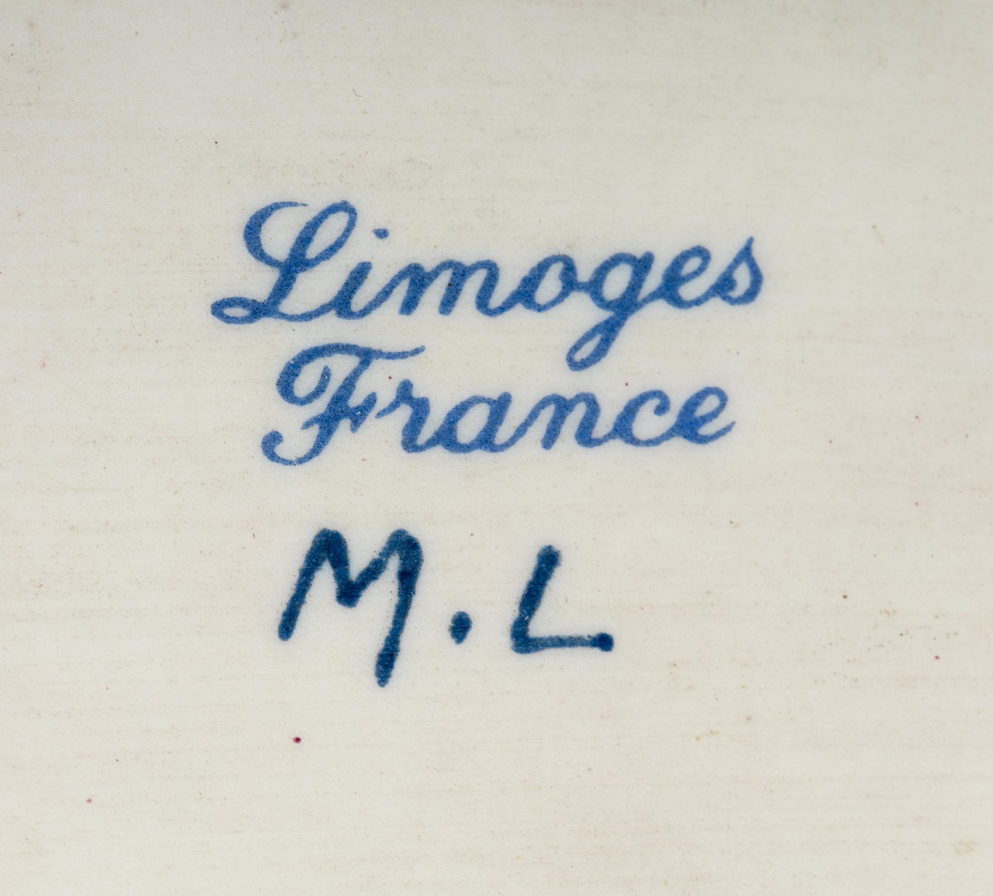 A Limoges Porcelain Box