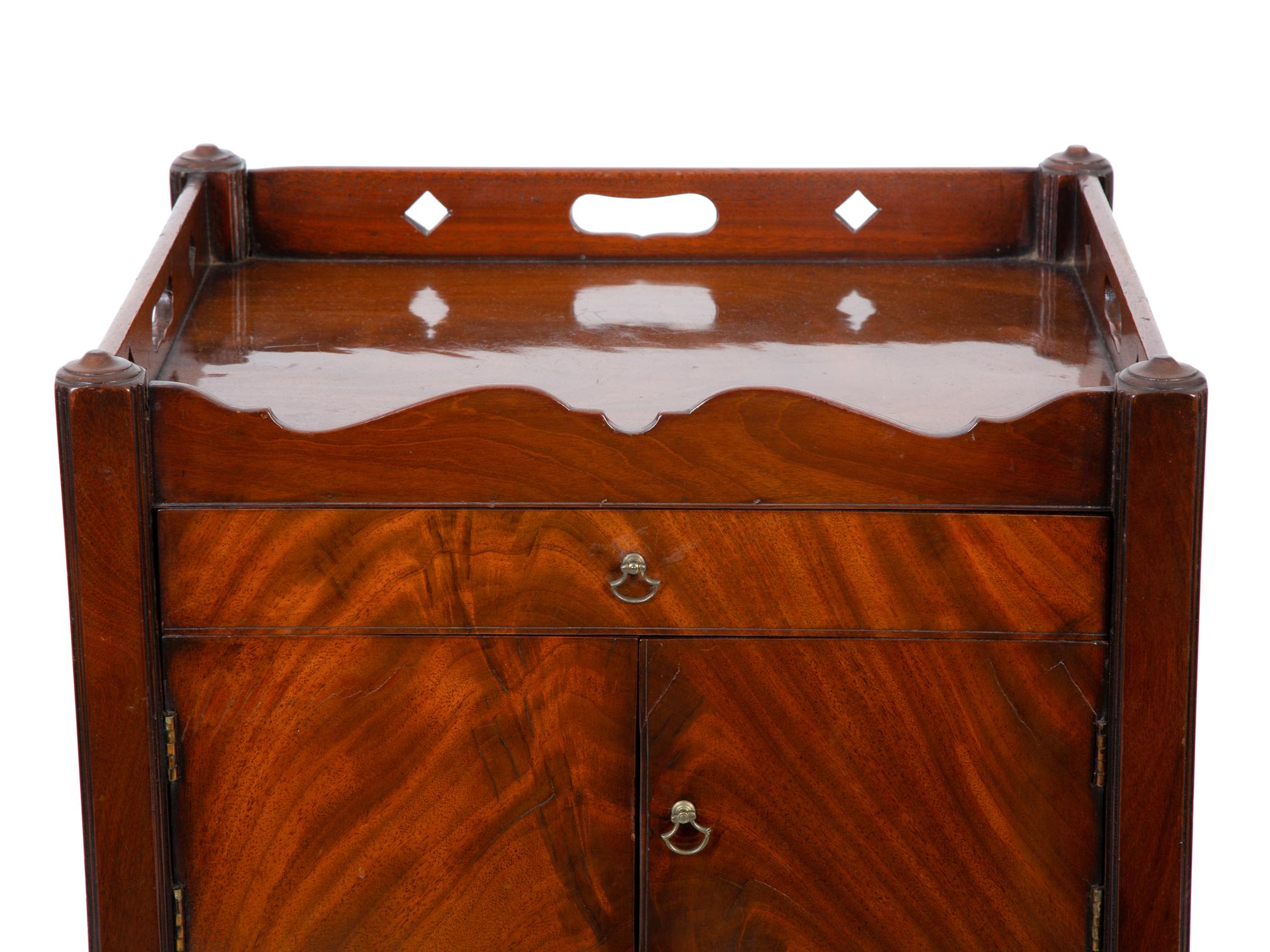 A George III Style Figured Mahogany Bedside Commode — 19TH/20TH CENTURY