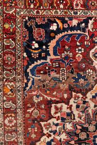 A Heriz Wool Rug
