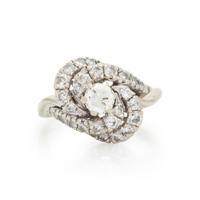 WHITE GOLD AND DIAMOND RING