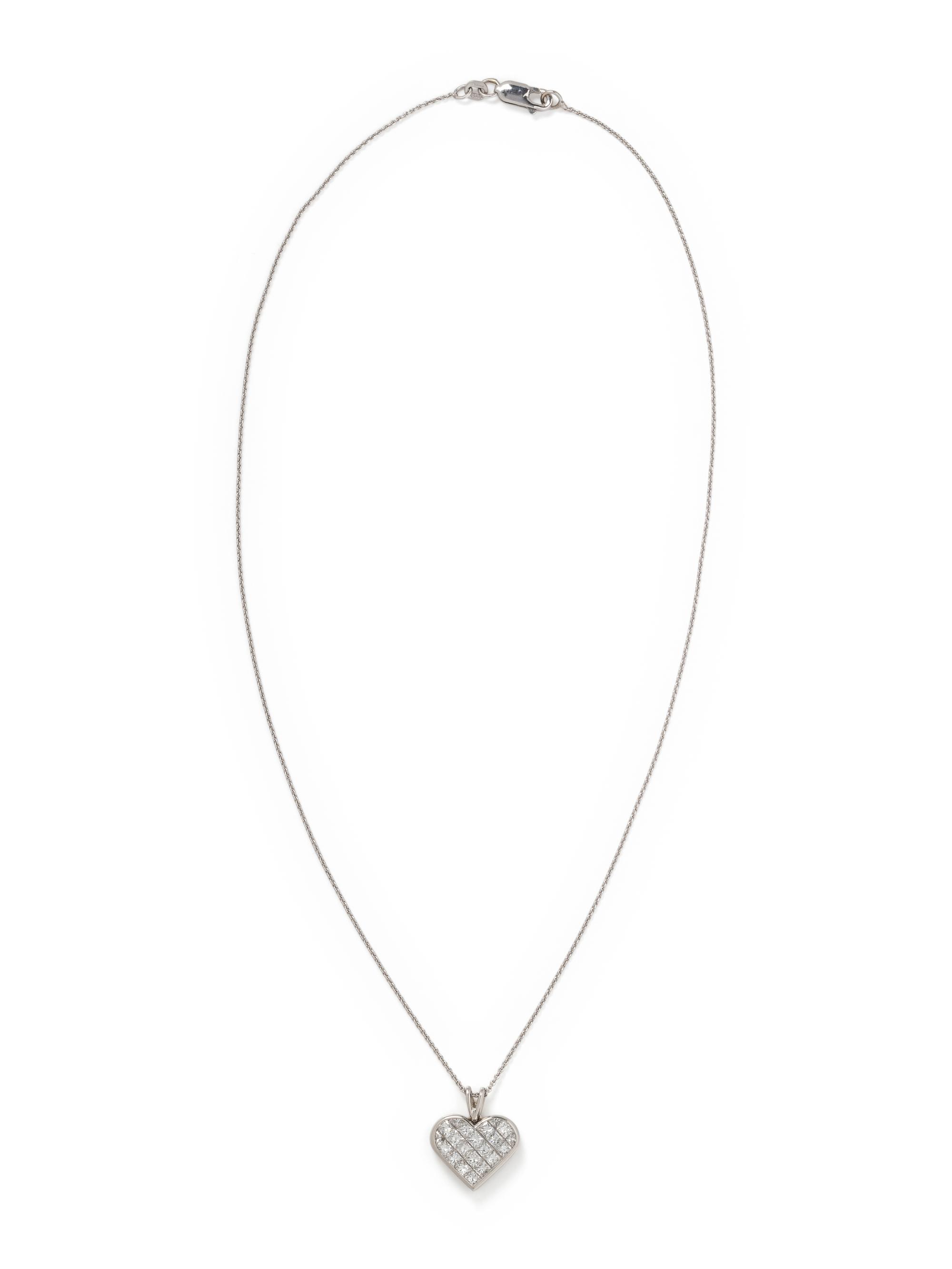 DIAMOND HEART PENDANT/NECKLACE