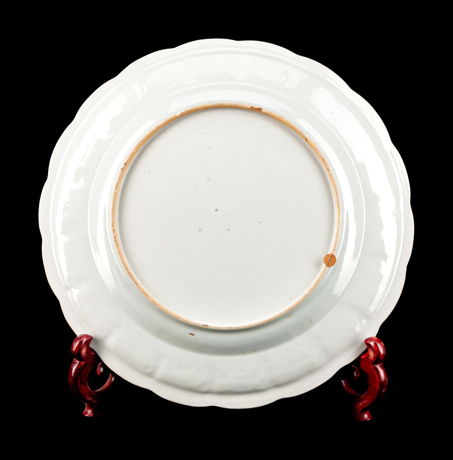 A Chinese Famille Rose Porcelain Charger