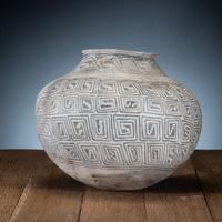 Anasazi Flagstaff Black-on-White Pottery Olla