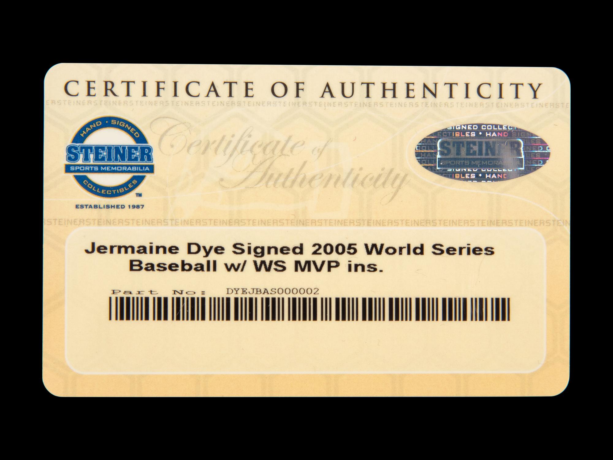 A 2005 Chicago White Sox World Series Champions Team Signed Baseball Numbered 3 of 350 (Steiner)