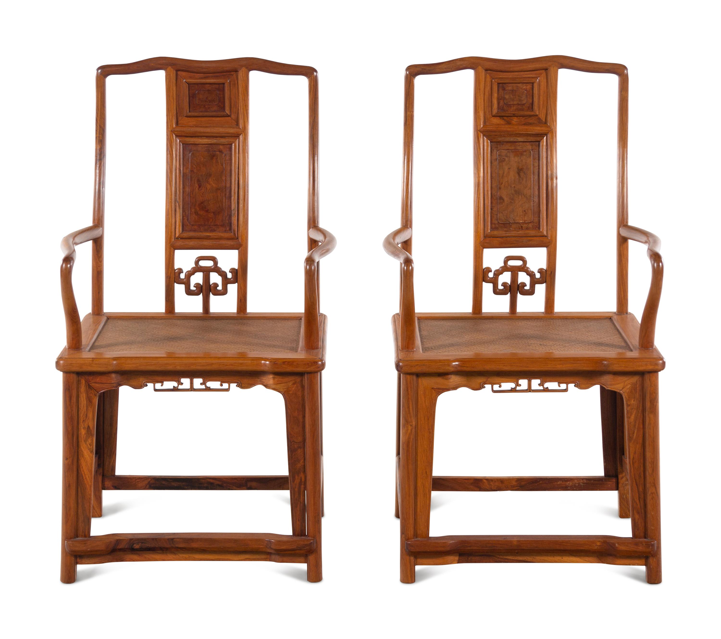 A Pair of Hardwood Southern Official's Hat Chairs, Nanguanmaoyi