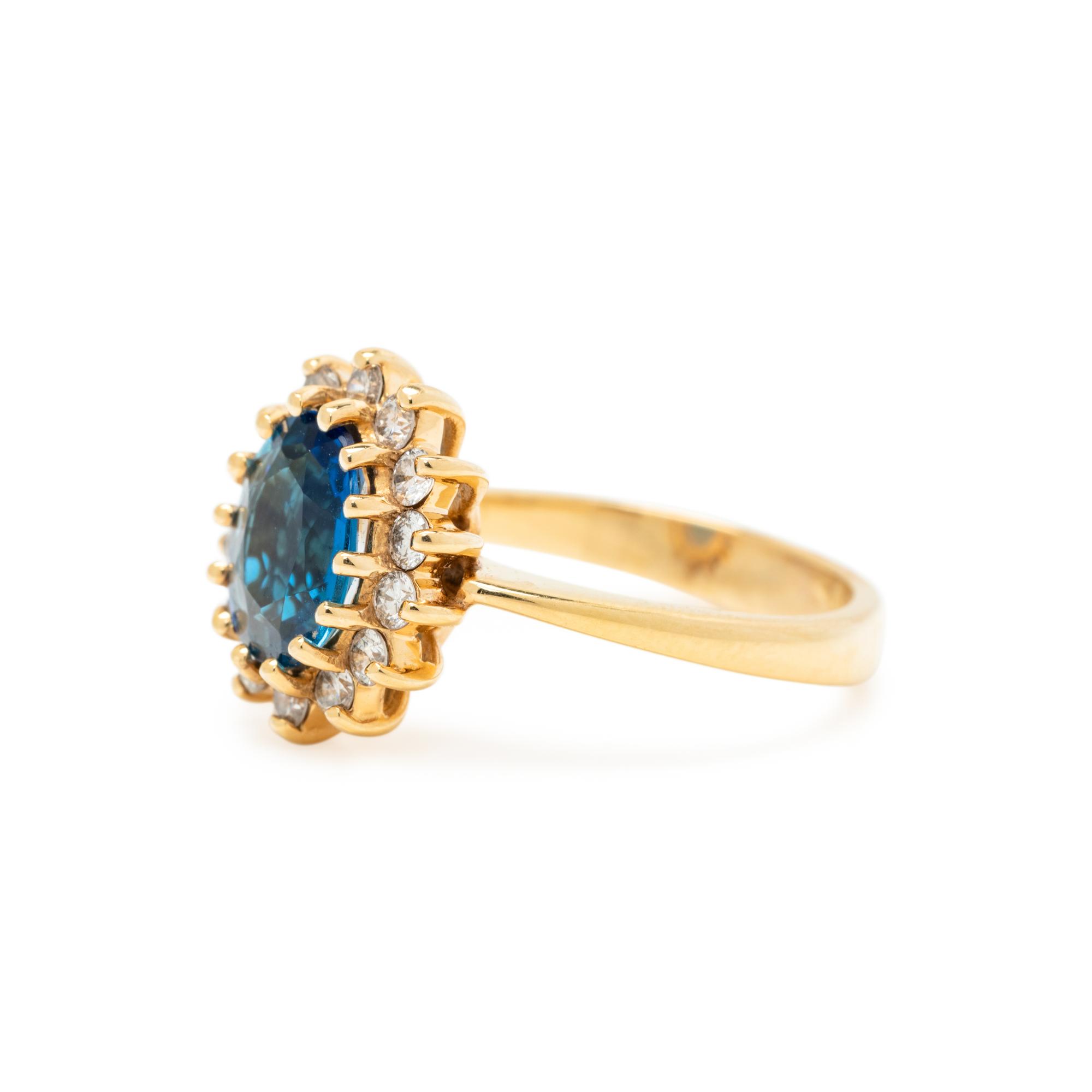 AQUAMARINE AND DIAMOND RING