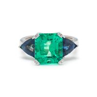 EMERALD AND SAPPHIRE RING