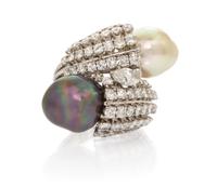 A White Gold, Cultured South Sea Pearl, Cultured Tahitian Pearl and Diamond Ring, 10.50 dwts.