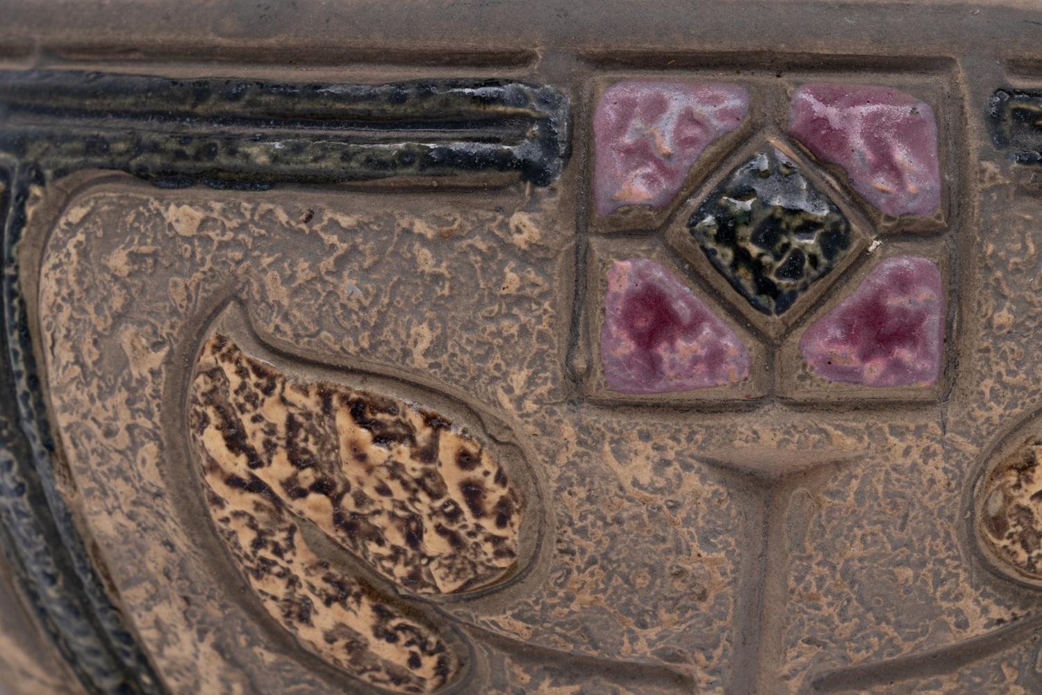 A Roseville Pottery Jardinere