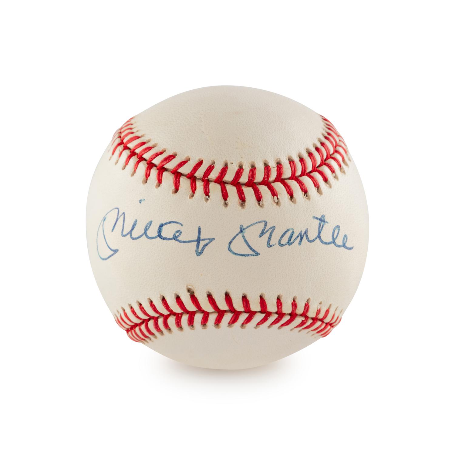 A MIckey Mantle Single Signed Autograph Baseball (Beckett Authentication Services)