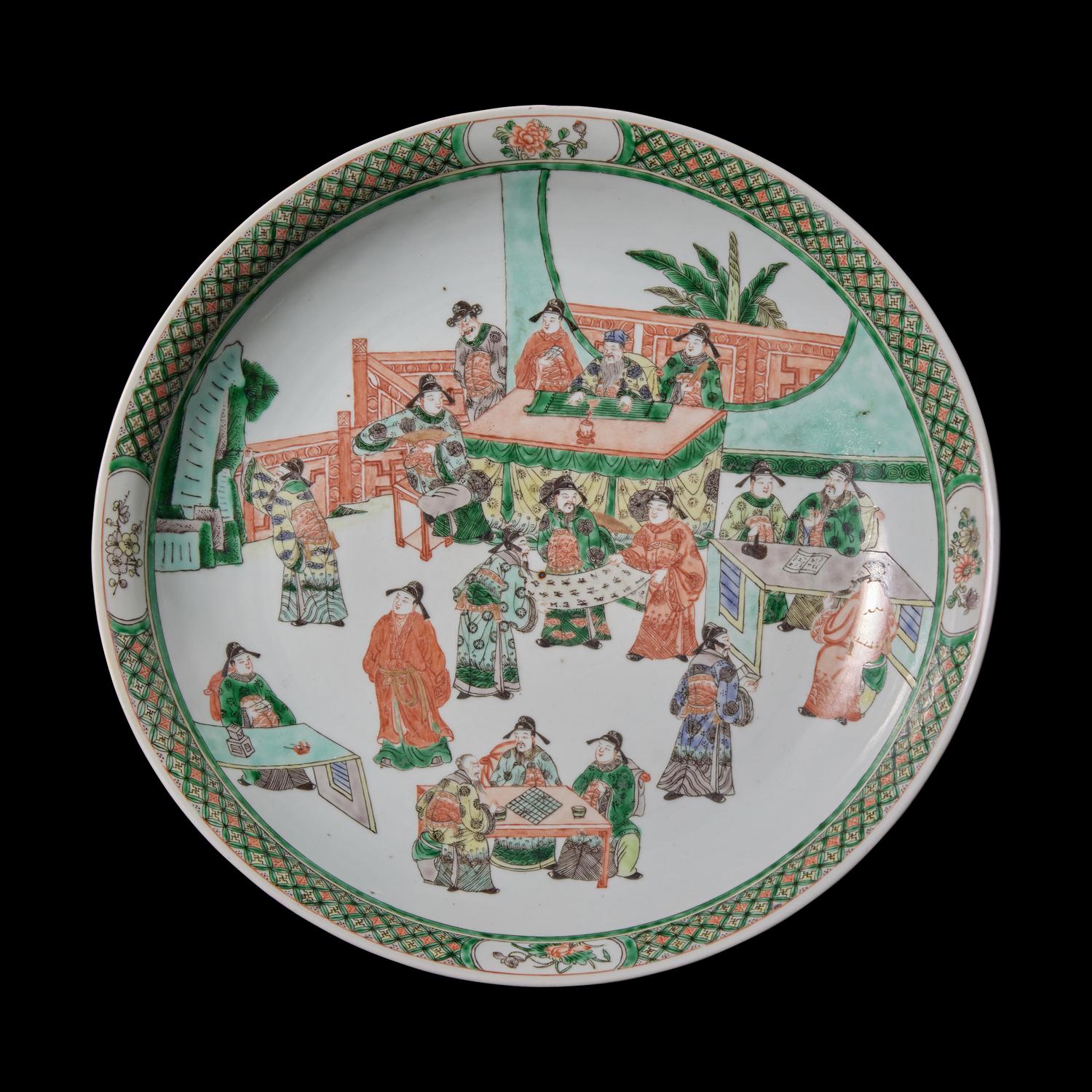 A Chinese Famille Verte Charger, 19th Century — 清晚期 五彩四藝圖大盘