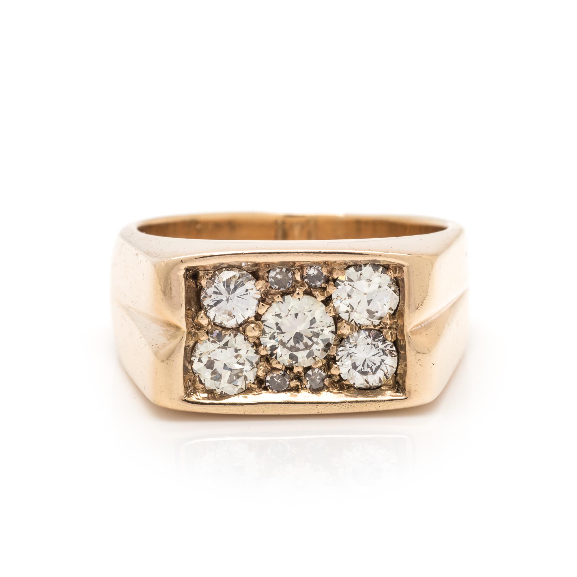 DIAMOND RING