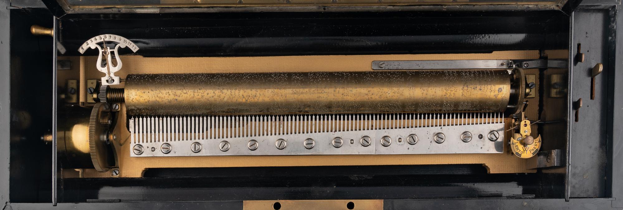 A Twelve-Air Music Box