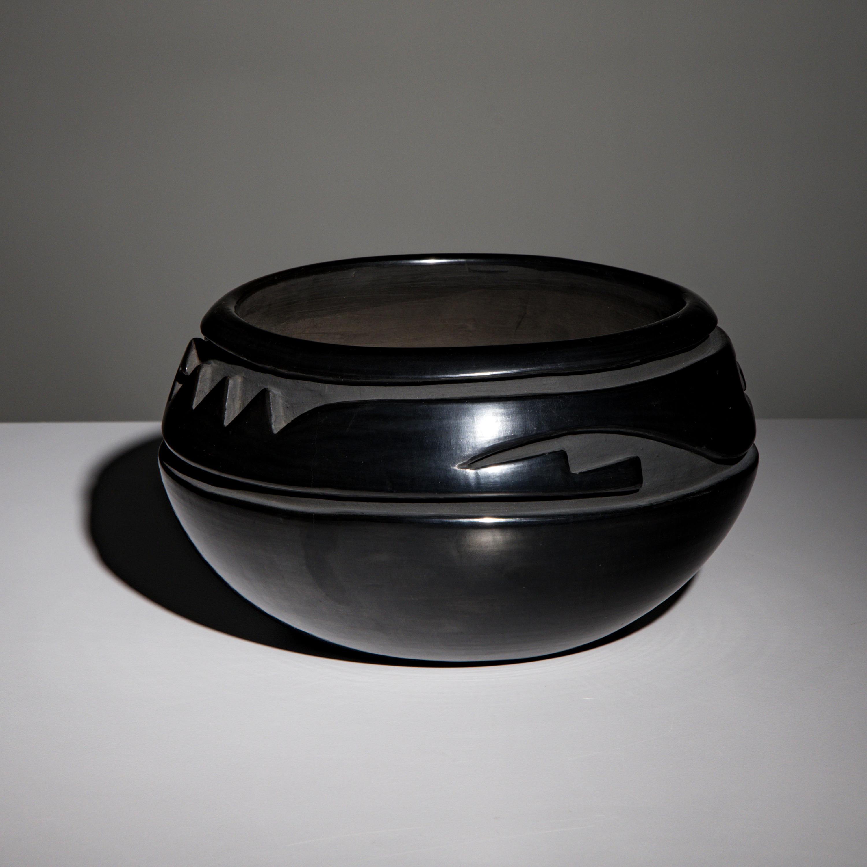 Stella Chavarria (Santa Clara, b. 1939) — Carved Blackware Pottery Jar