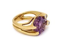 AMETHYST AND DIAMOND RING