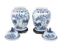 A Pair of Chinese Blue and White Porcelain Jars