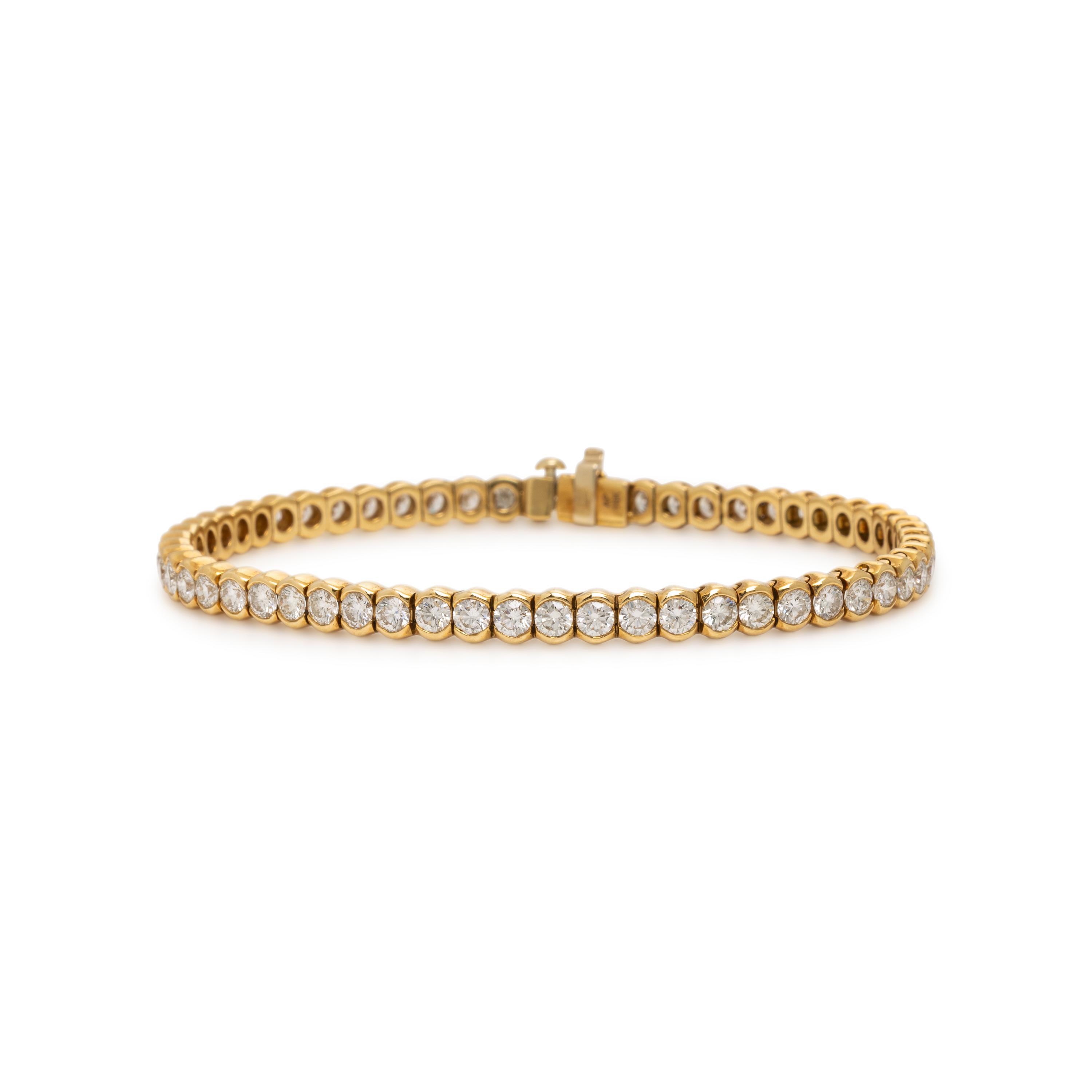 Diamond and Yellow Gold Line Bracelet