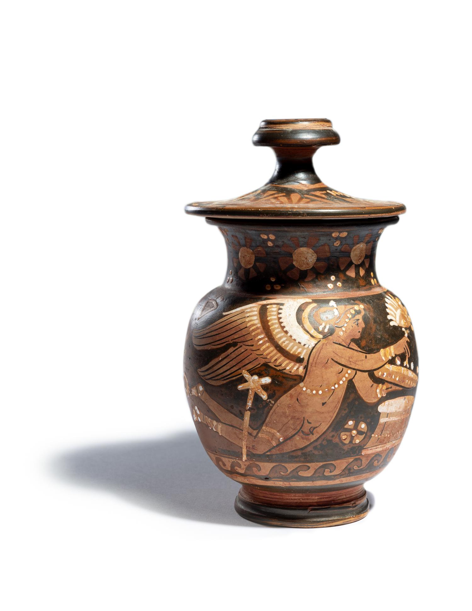An Apulian Red-Figured Lidded Mug