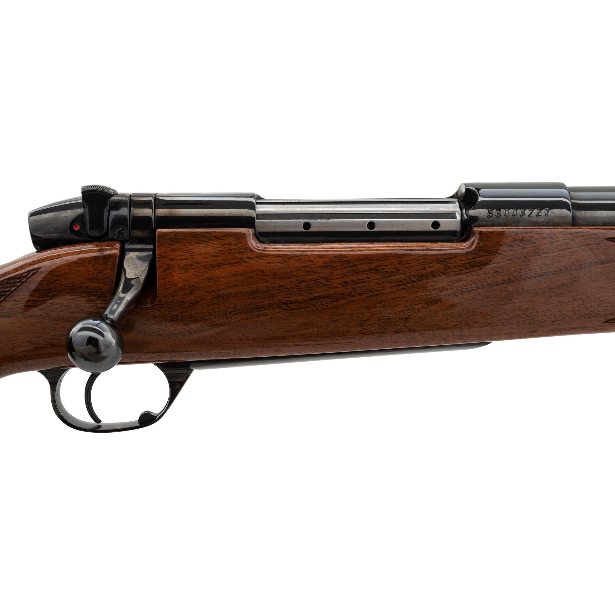 * Weatherby Mark V Deluxe Rifle in .270 WBY Mag.