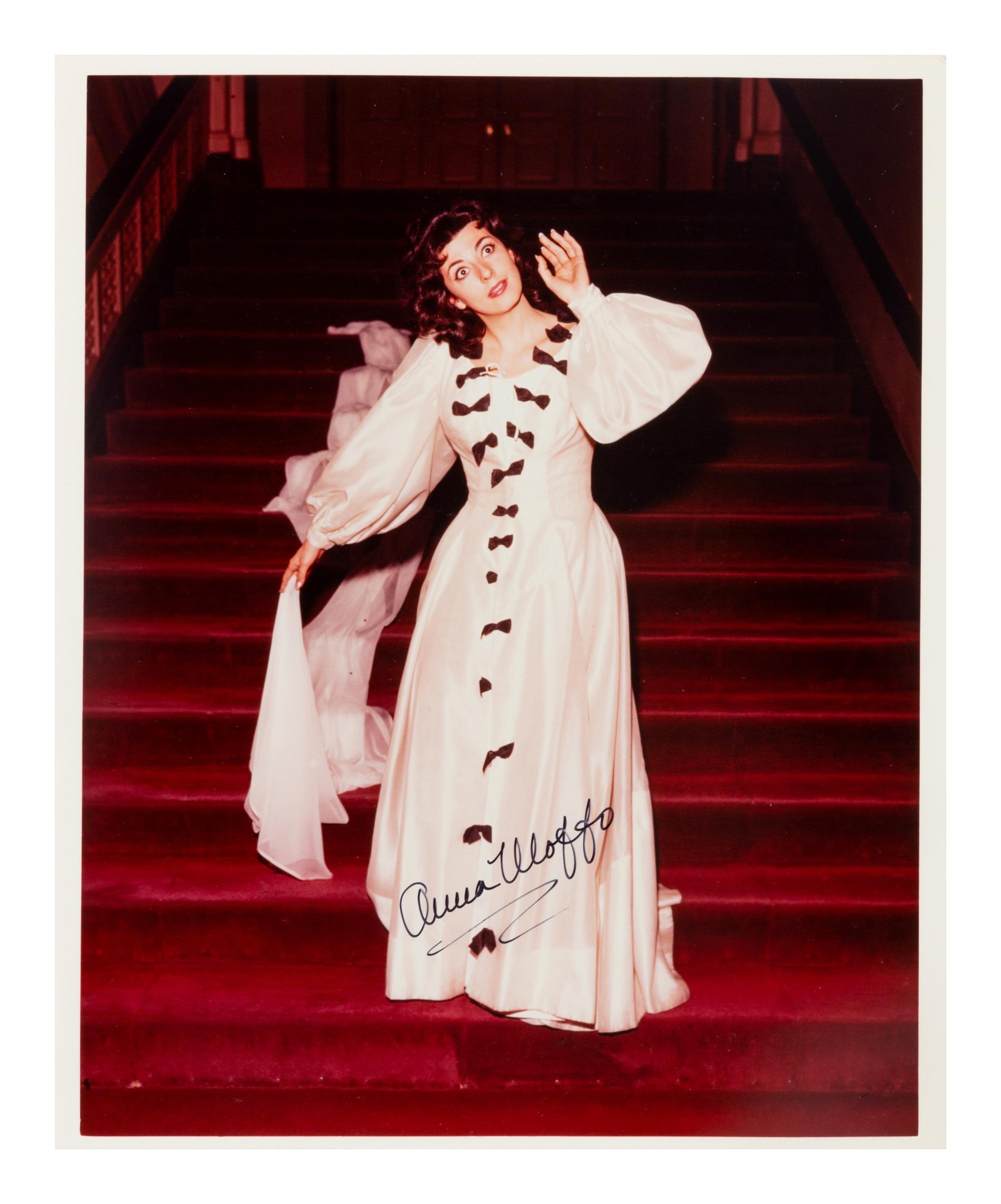 [20TH-CENTURY OPERA SINGERS]. A group of 6 signed photographs of opera singers from the 1950s-1960s, comprising images of: