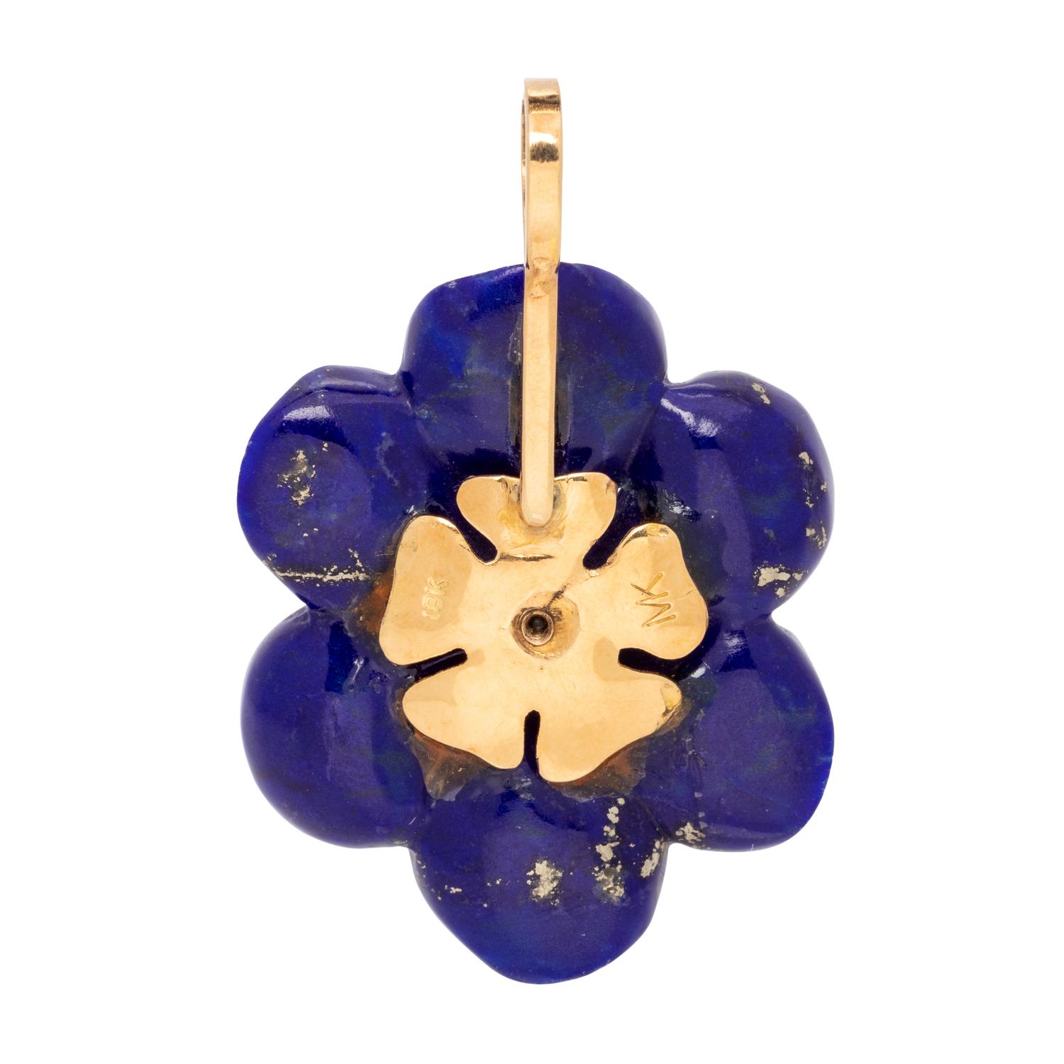 YELLOW GOLD AND LAPIS LAZULI FLOWER PENDANT