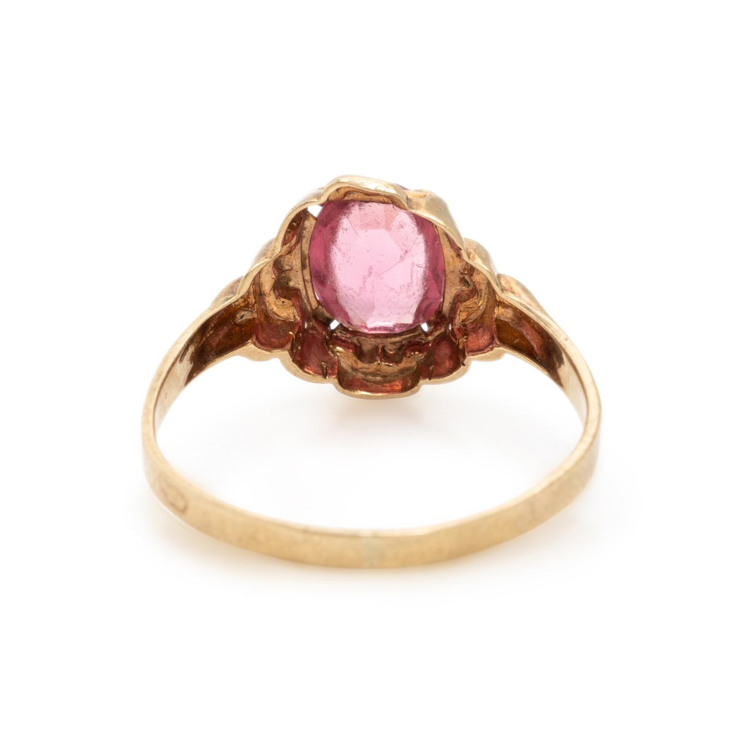Collection of Low-Karat Gold Rings