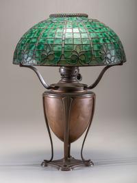 Fleur-de-Lis Table Lamp