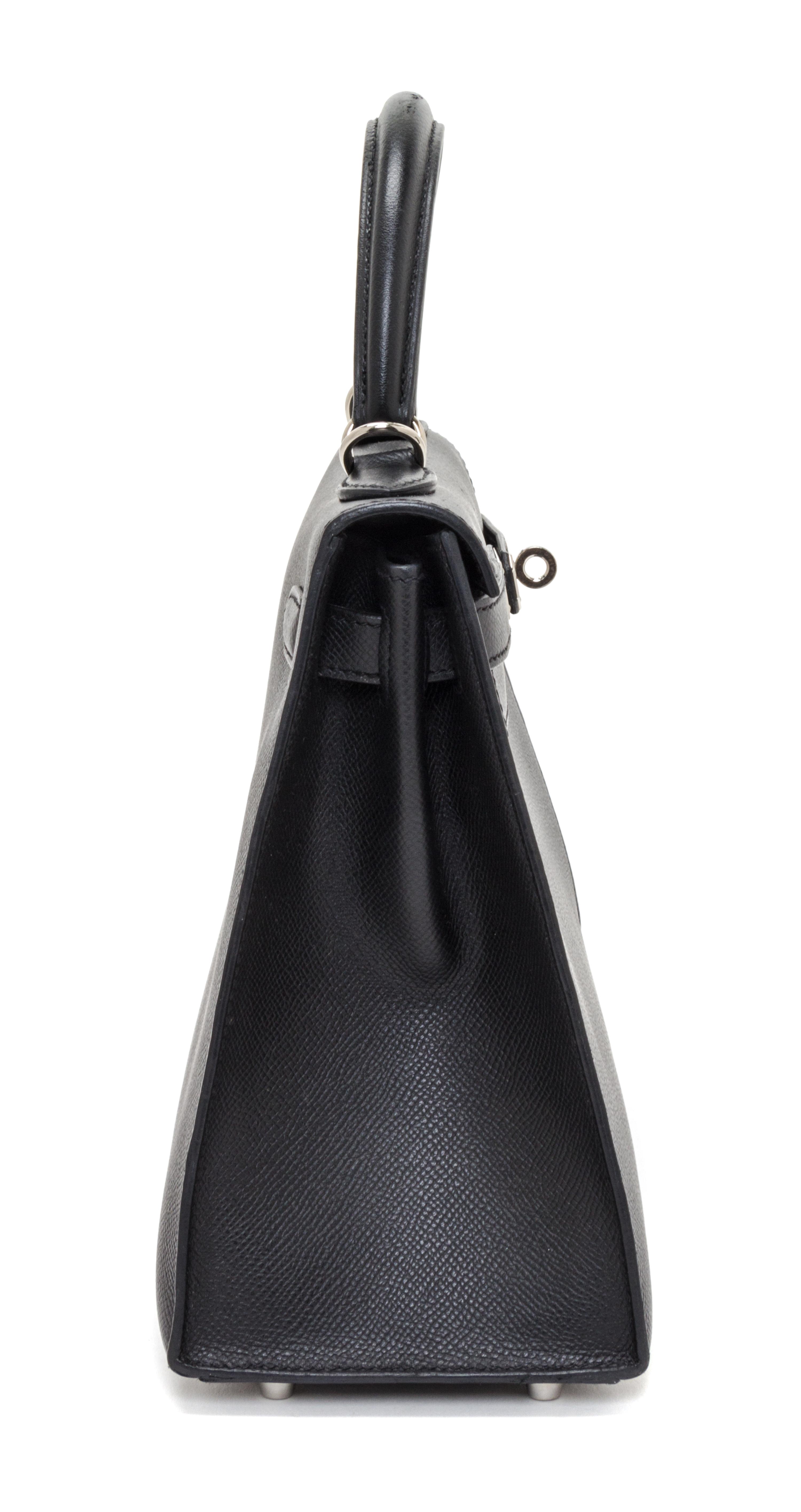 An Hermes Noir Epsom Sellier 28cm Kelly Handbag, 11" x 8.5" x 4".