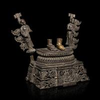 A Nepalese Bronze Lotus Base and Plinth with Remaining Feet, 19th/20th Century