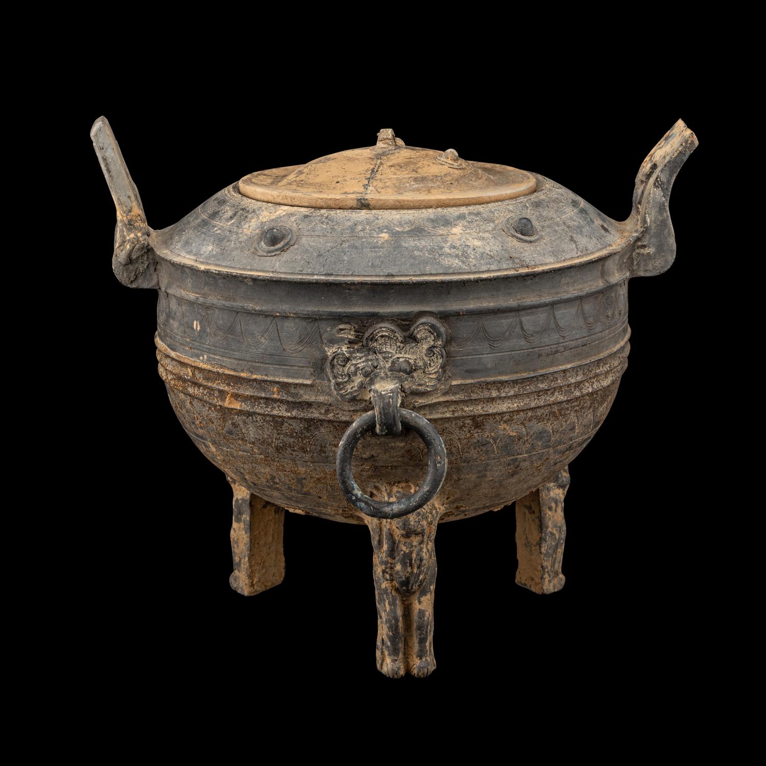 A Chinese Grey Pottery Ding Vessel