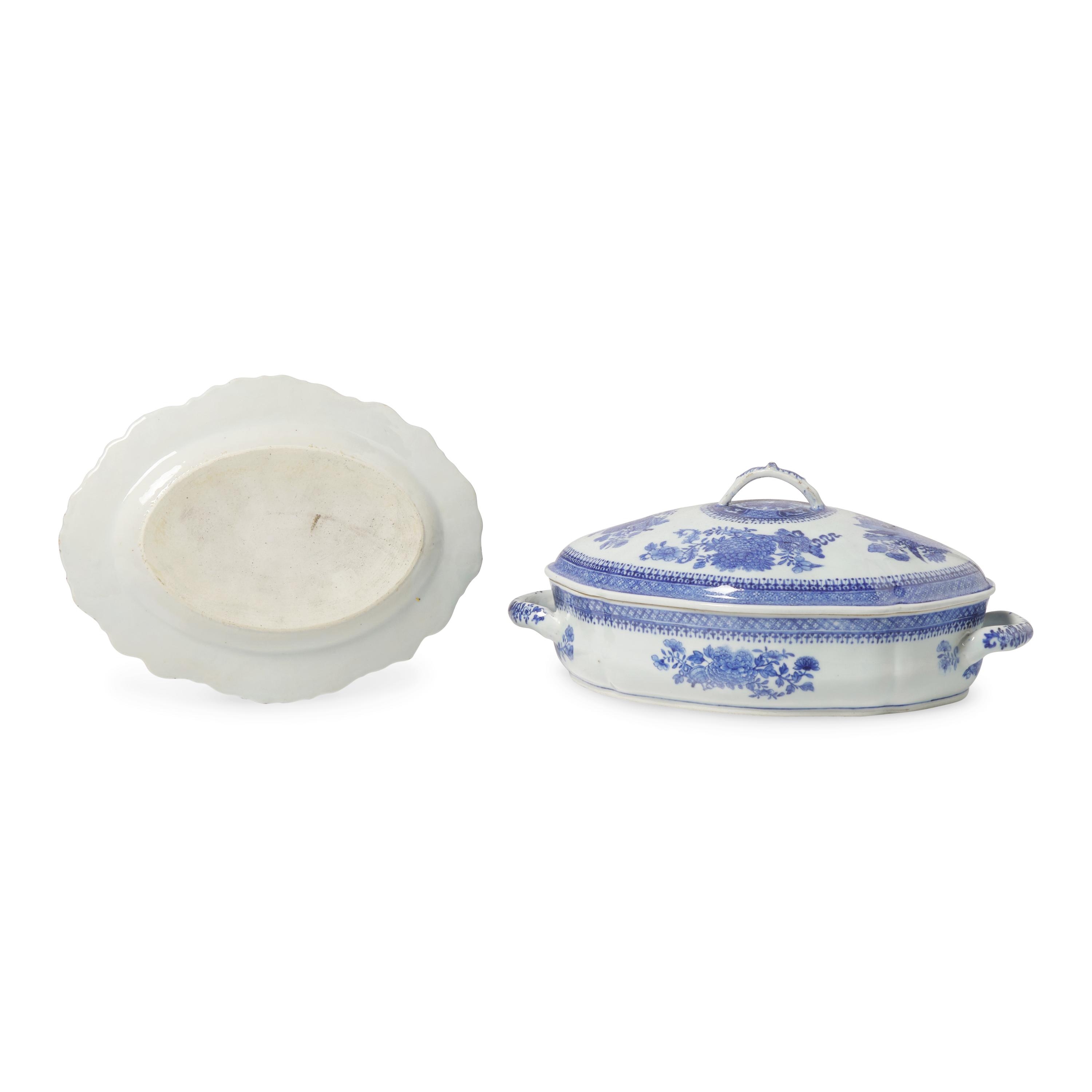 A Chinese Export Porcelain Blue Fitzhugh Covered Tureen and Oval Plate