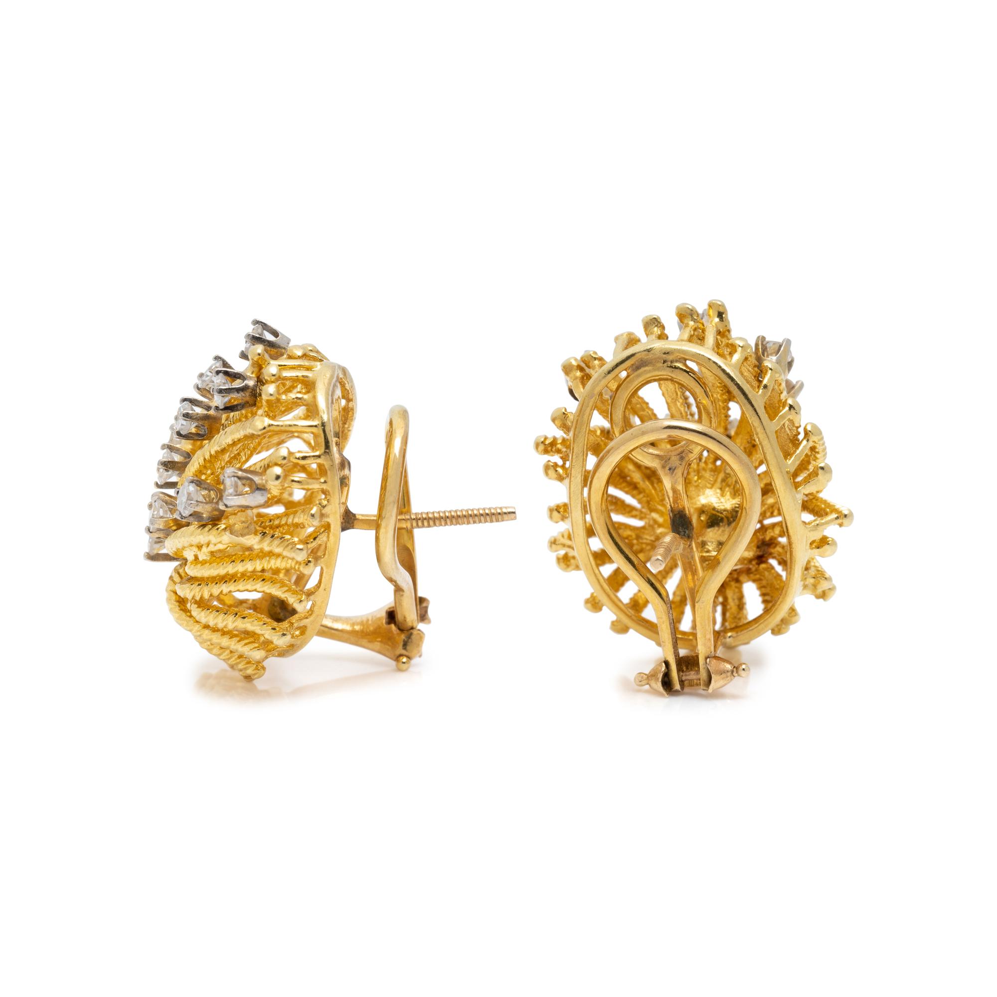 YELLOW GOLD AND DIAMOND EARCLIPS